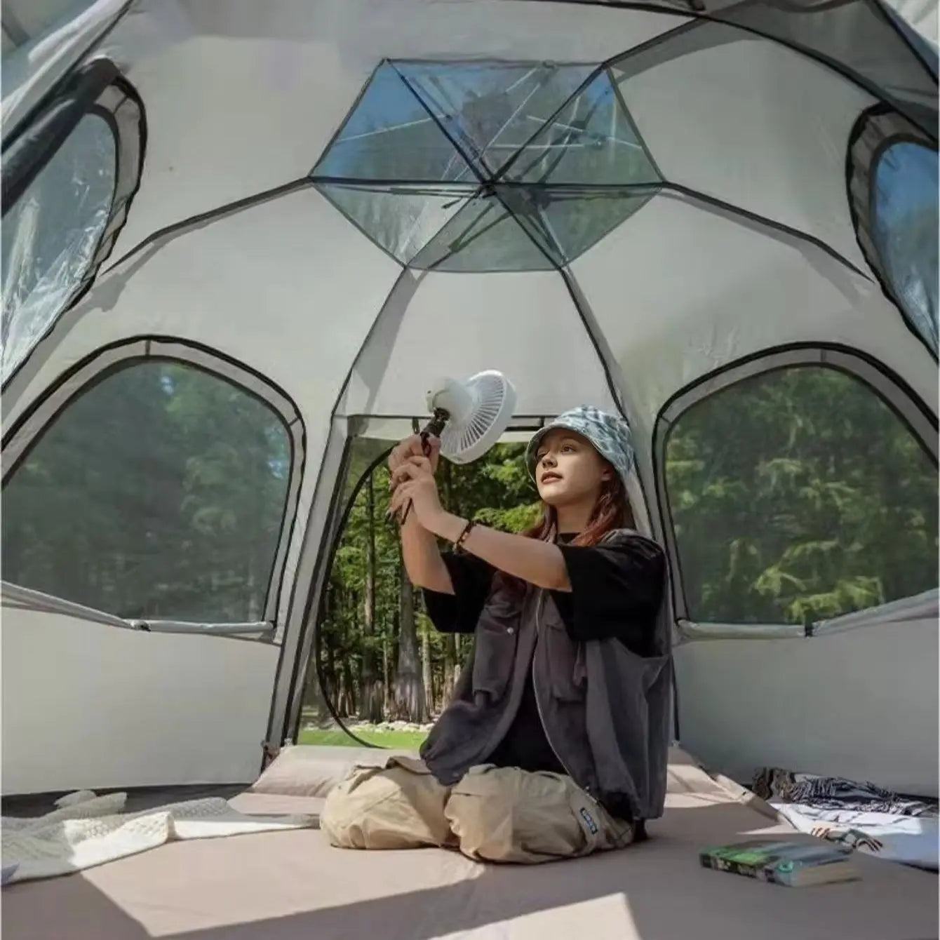 Pop up tents for camping waterproof  Windproof  for 4 person with Skylight and 2 Doors with Poles